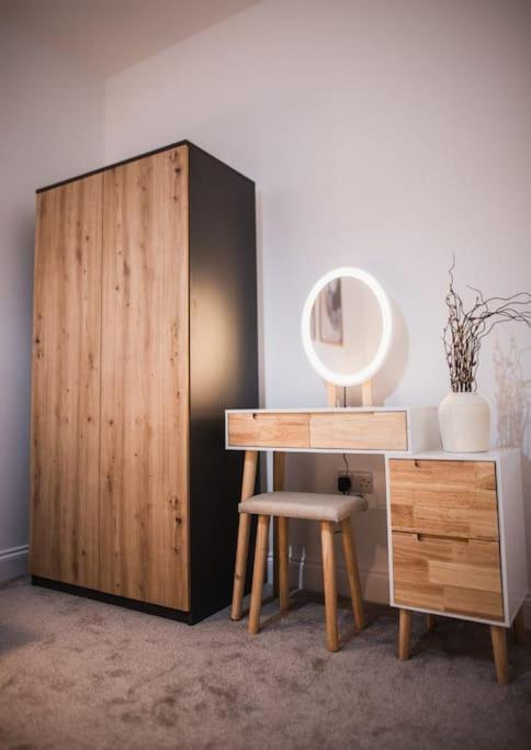 Urban Bliss Apartment *